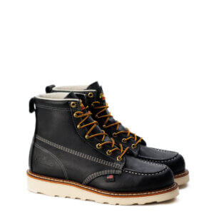 Thorogood 814-6201 / Black 6” Moc Toe